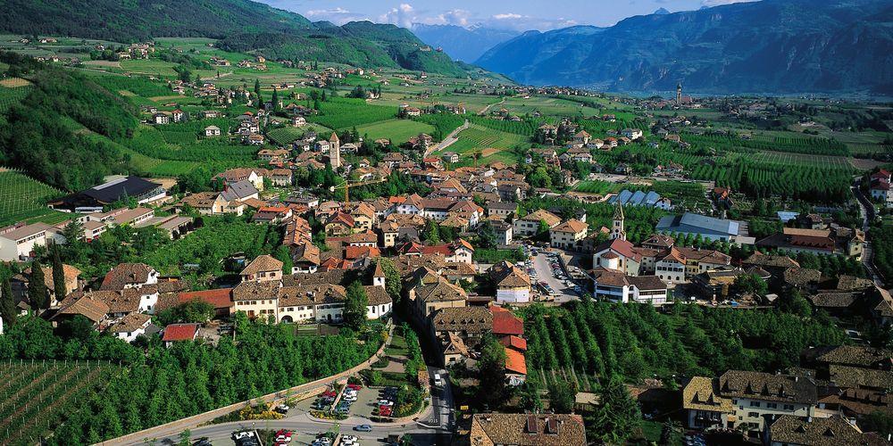 Weisses Roessl Bed and Breakfast Eppan an der Weinstraße Eksteriør billede